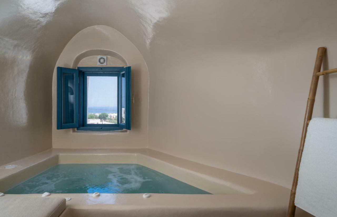 Nalas Suites Emporio  Eksteriør billede