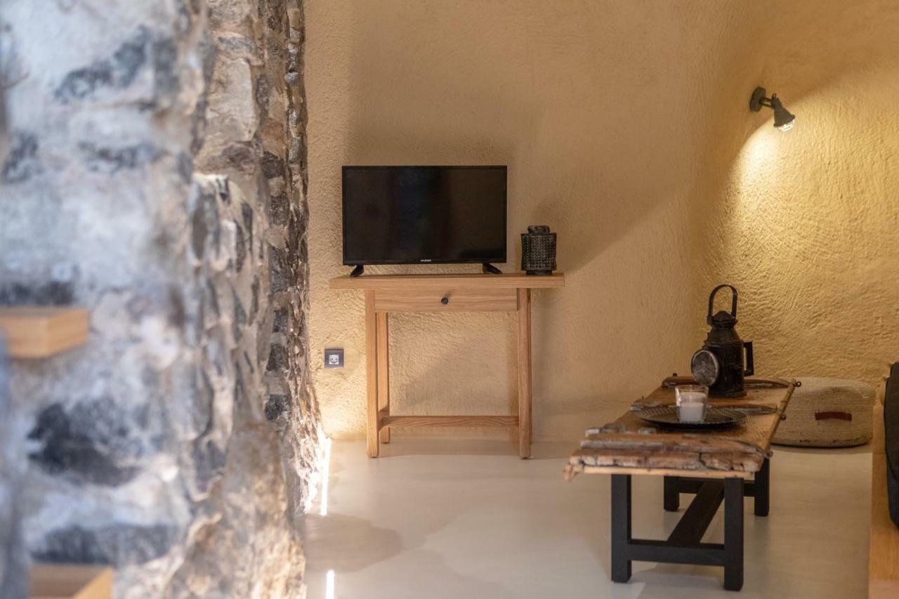 Nalas Suites Emporio  Eksteriør billede