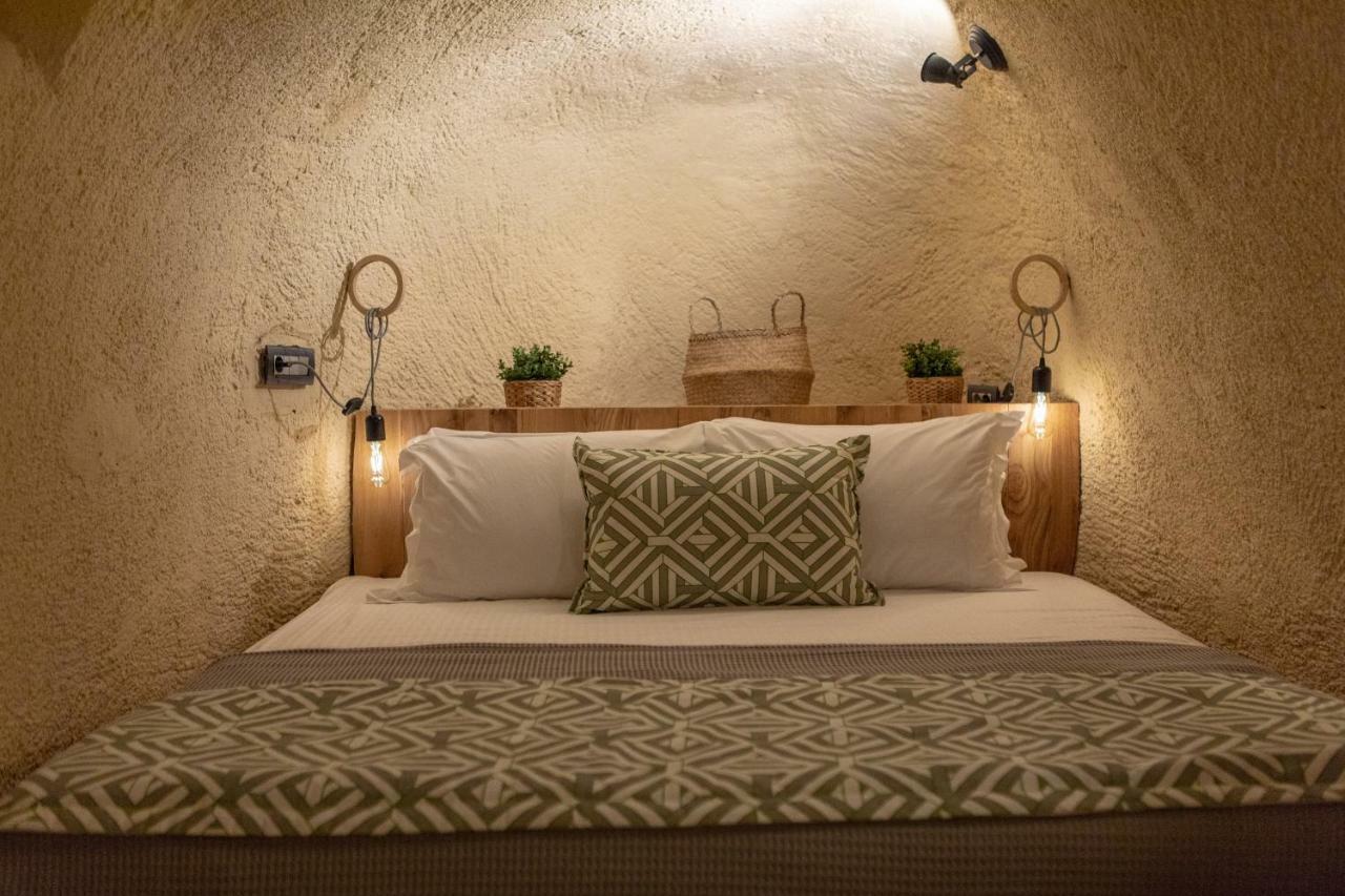 Nalas Suites Emporio  Eksteriør billede