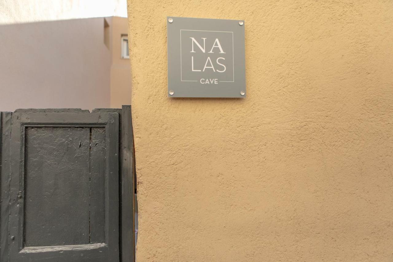 Nalas Suites Emporio  Eksteriør billede