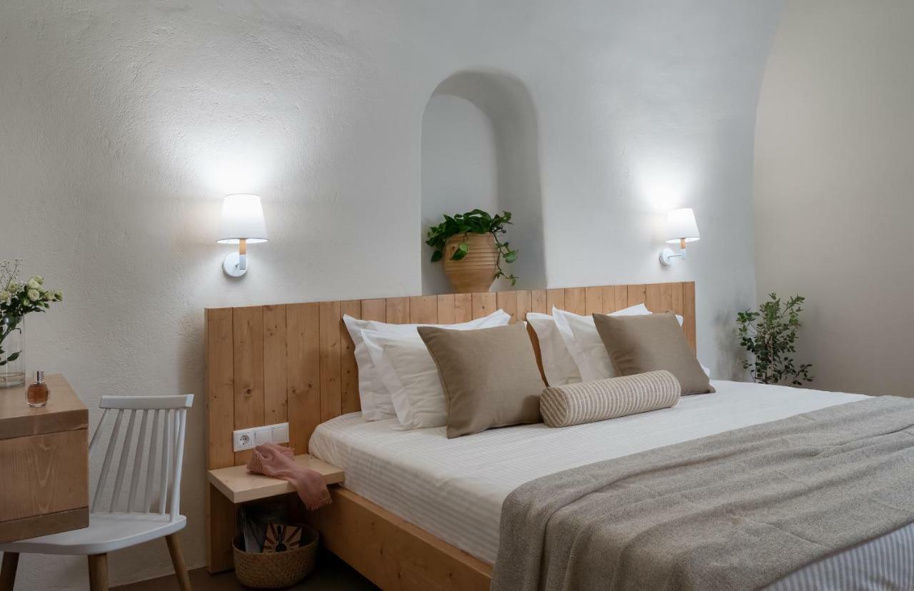 Nalas Suites Emporio  Eksteriør billede
