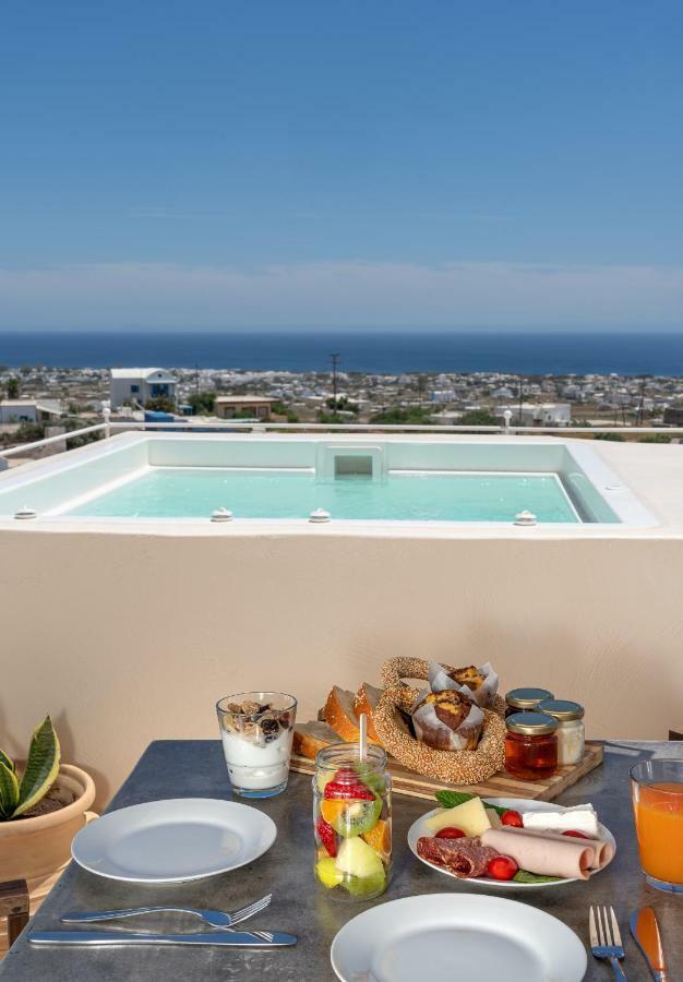 Nalas Suites Emporio  Eksteriør billede