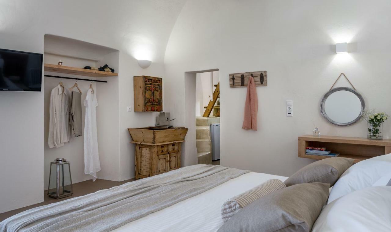 Nalas Suites Emporio  Eksteriør billede
