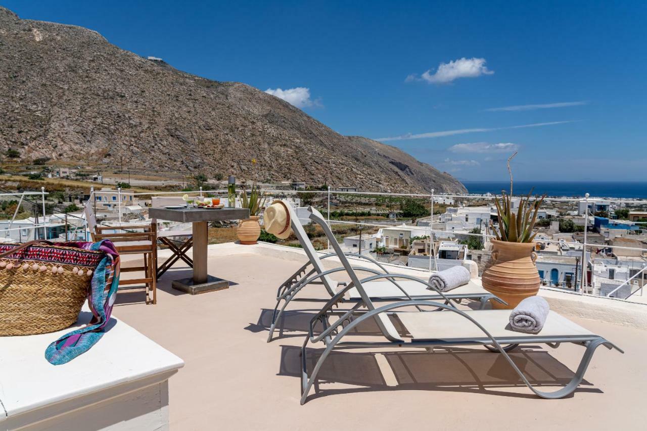 Nalas Suites Emporio  Eksteriør billede