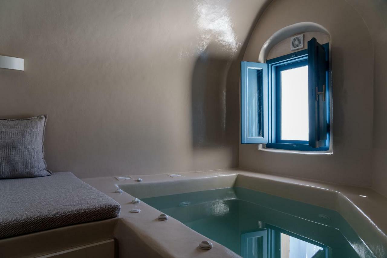 Nalas Suites Emporio  Eksteriør billede